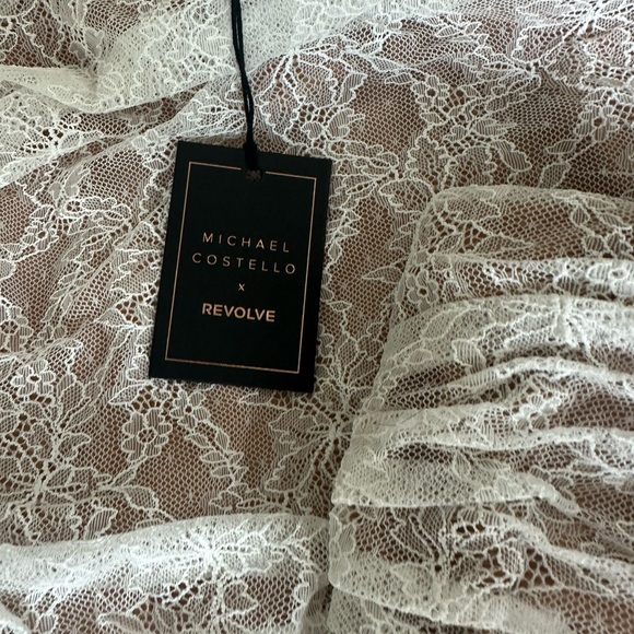 Michael Costello X Revolve set - Picture 4 of 4